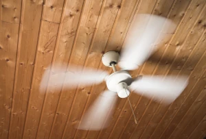 ceiling fan direction with air conditioning